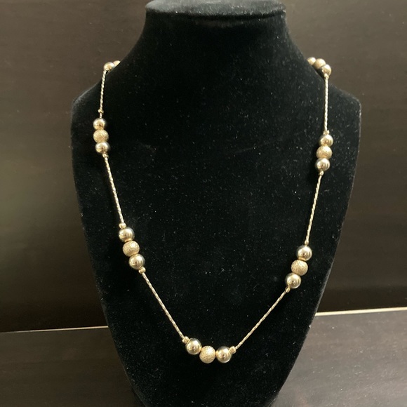 Etienne Aigner Gold Tone Necklace With Textured & Smooth Beads - Picture 1 of 6